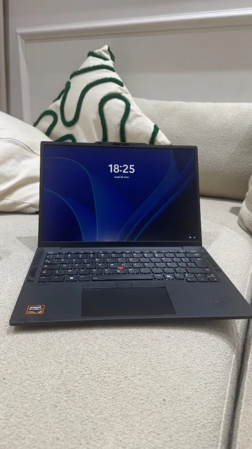 LENOVO THINKPAD X13 AMD RYZEN 7 PRO RADEON 860 M 32G 256SSD
