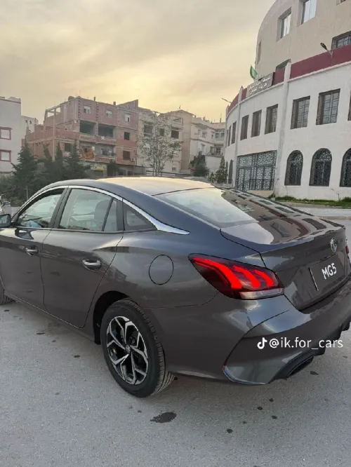 MG MG5 2026 