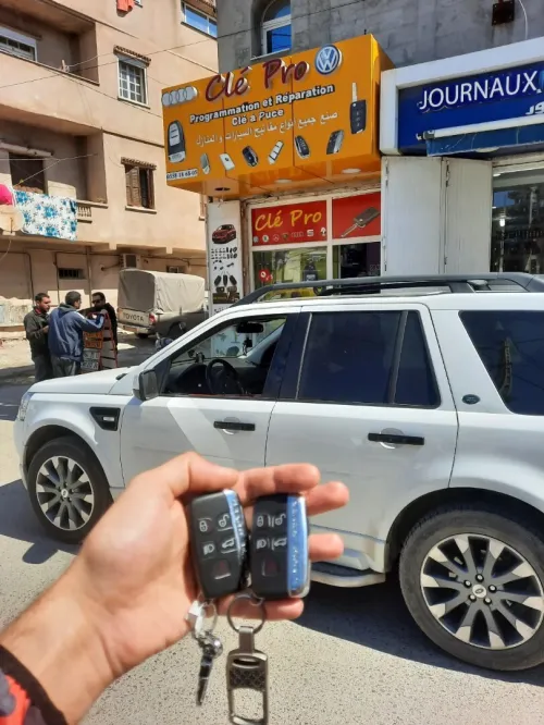 تصليح وبرمجة جميع أنواع مفاتيح السيارات
