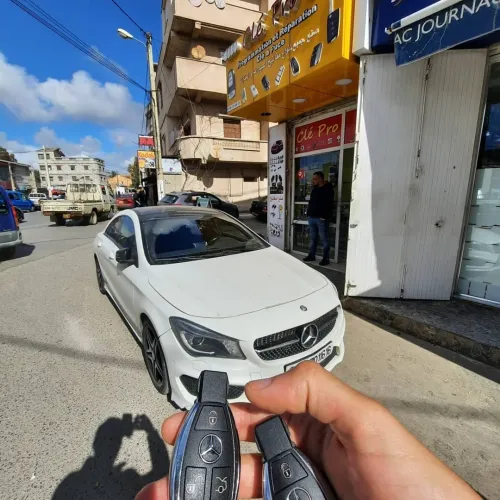صنع جميع أنواع مفاتيح السيارات والمنازل والمصاعد الهوائية و مرحبا بكم عند cle pro draria sebala 