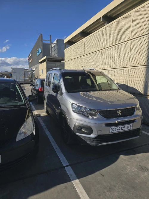 Peugeot Rifter 2023 Allure