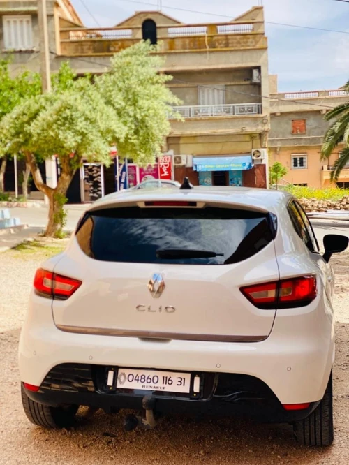 Renault Clio 4 2016 Limited 2