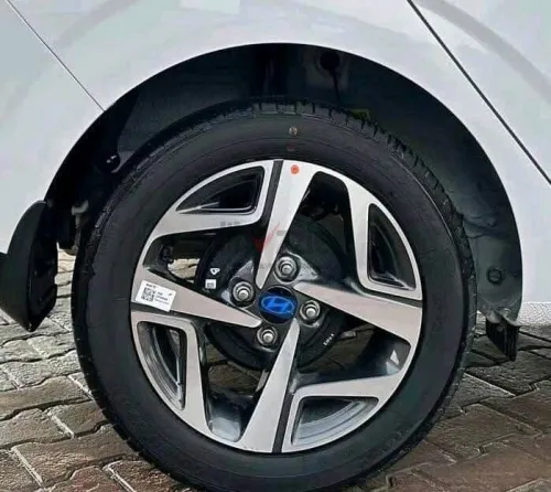 Hyundai i10 2024 i10