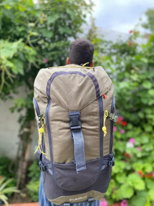 حقيبة تخييم Queshua 70 L