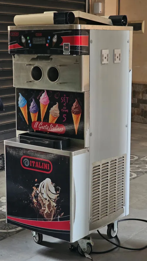 Machine à crème glacée