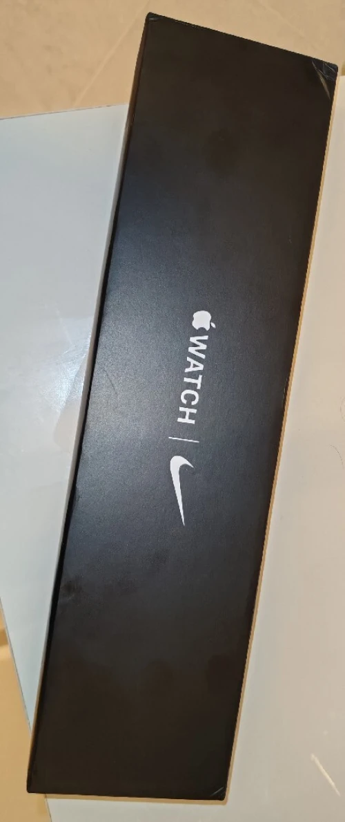 Appel watch serie 7 édition Nike