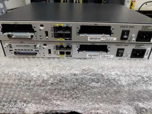 Routeur Cisco 1841