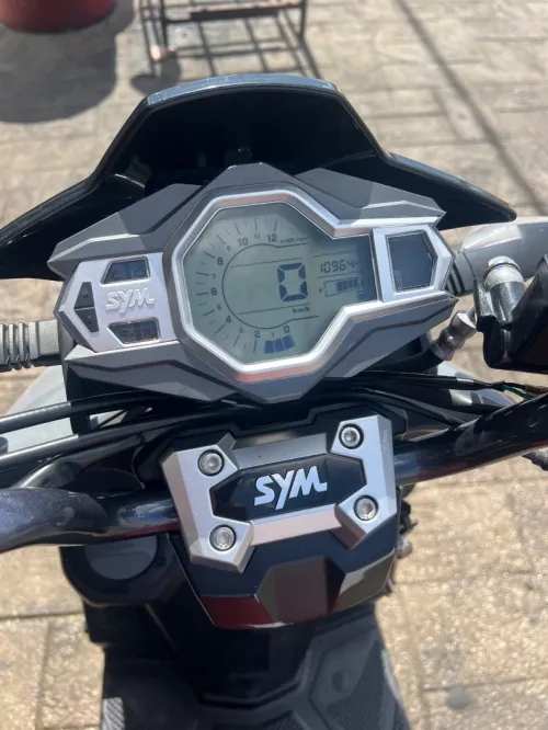 Sym Crox 2024