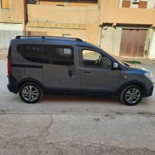 Renault Kangoo 2025 Stepway