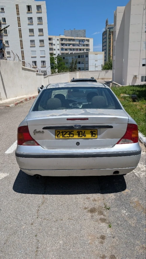 Ford Focus 5 portes 2004 Focus 5 portes