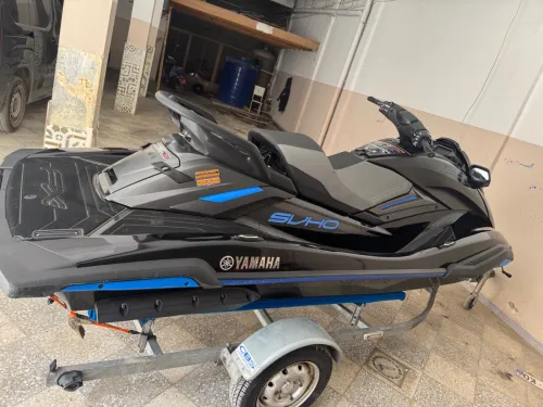 Jet ski