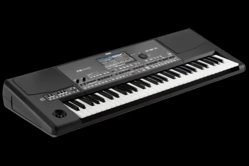 KORG PA600QT