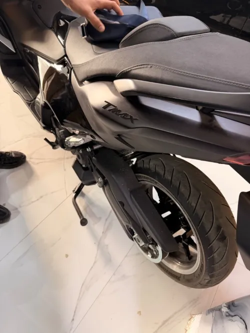 Yamaha Tmax563 2023