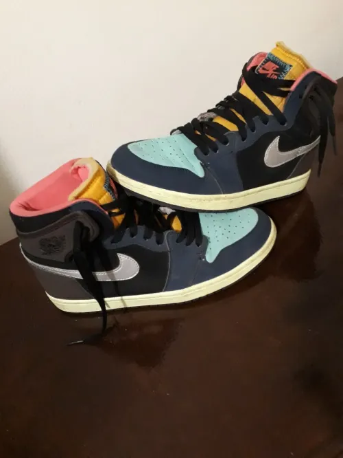 Basket air Jordan pointure 40