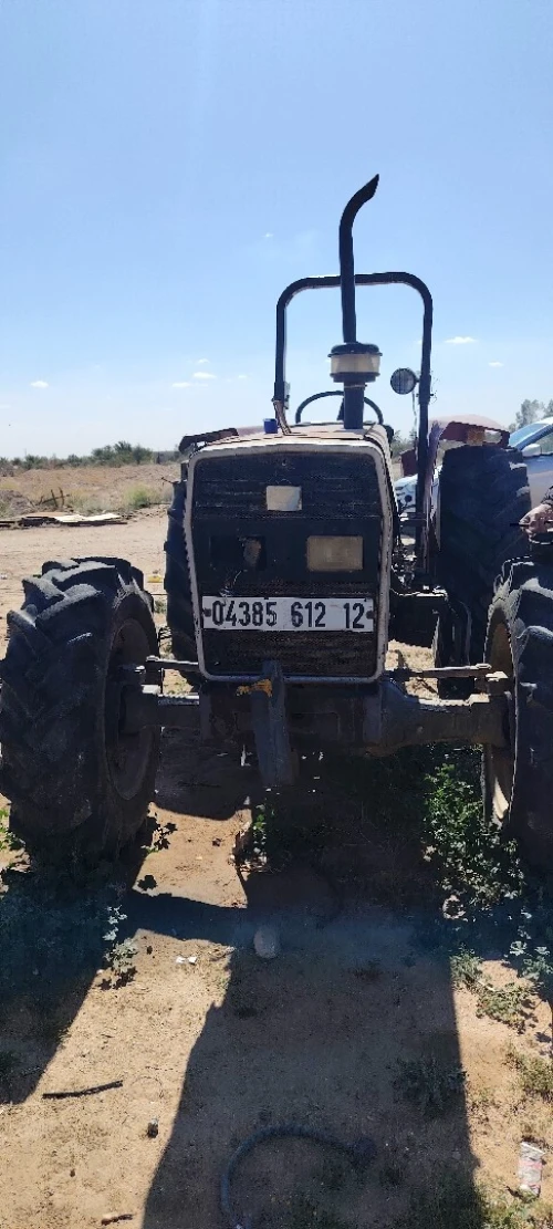 Massey Ferguson 385 2012