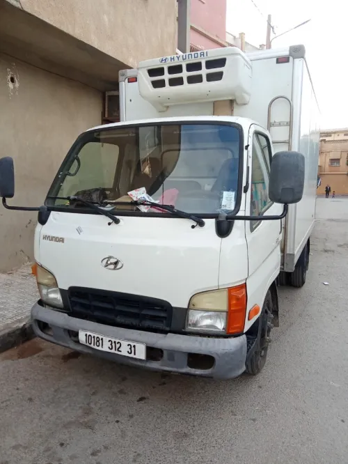 Hyundai HD35 2012