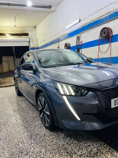 Peugeot 208 2023 GT