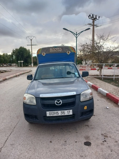 Mazda BT 50 2015 Simple cabine