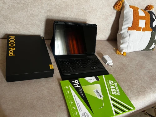 POCO PAD Tablette+ accessoires complet 