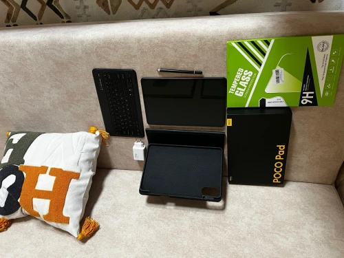 POCO PAD Tablette+ accessoires complet 