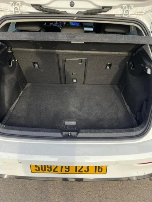 Volkswagen Golf 8 2023 Active