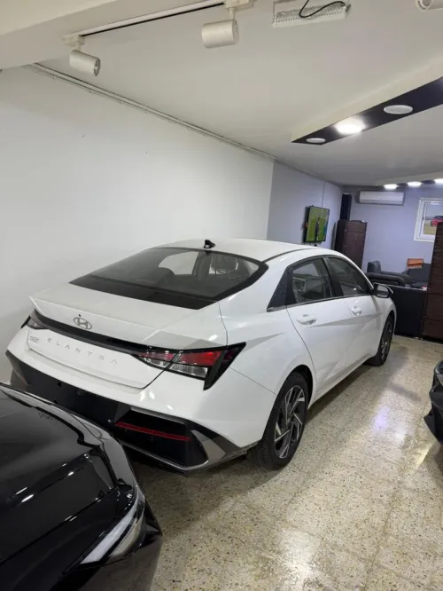 Hyundai Elantra 2026 GLX