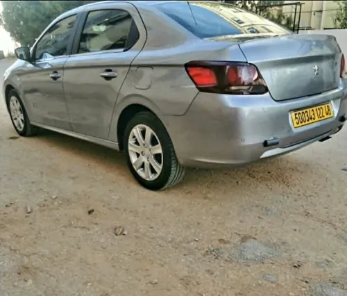 Peugeot 301 2022 Allure