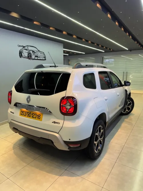 Renault Duster 2023 4x4 full options