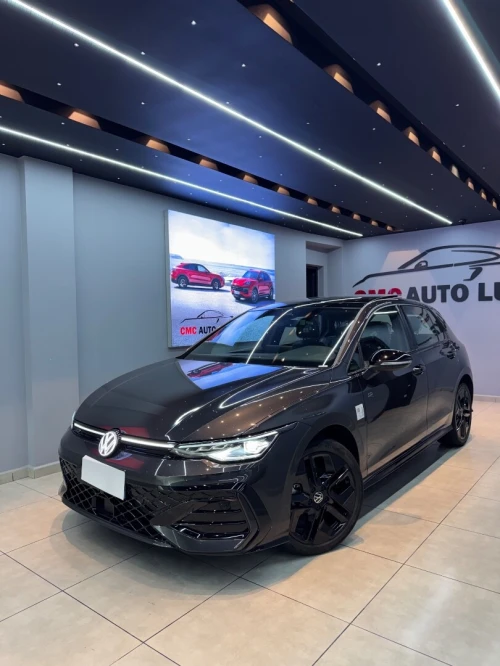 Volkswagen Golf 8 2025 R-Line Facelift 