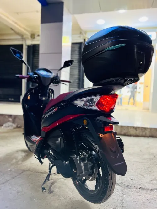 Sym St 2025