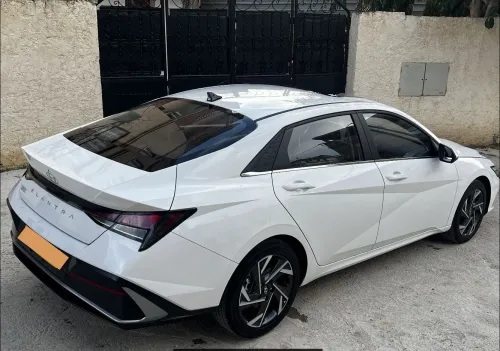 Hyundai Elantra 2026 GLX