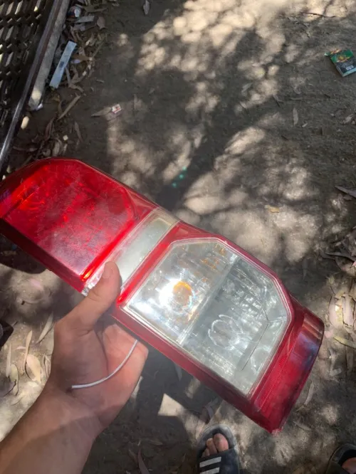 TYC Feu Rouge Arrière Droit Pour Toyota  Hilux Vigo