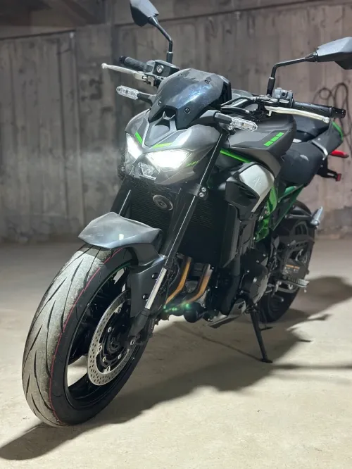 Kawasaki Z9 2025