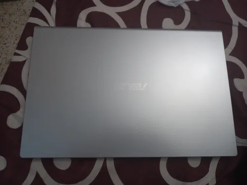 ASUS 