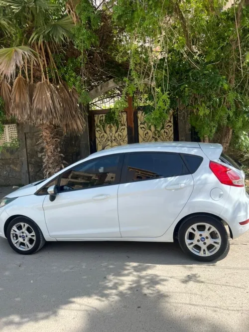 Ford Fiesta 2014 Trend Look