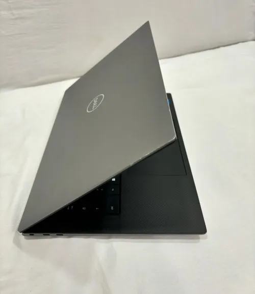 Dell precision 5570 2023