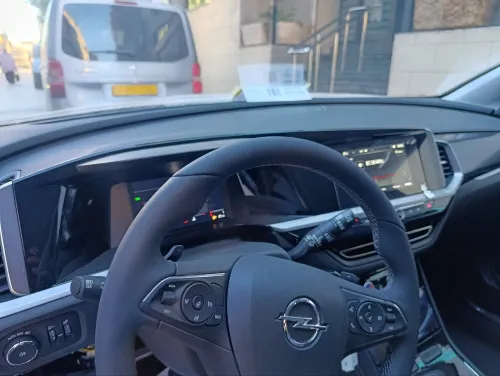Opel GrandLand 2025 