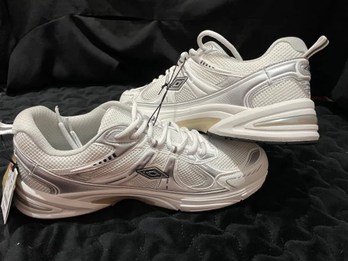 Umbro metallic sneakers  -Spain-