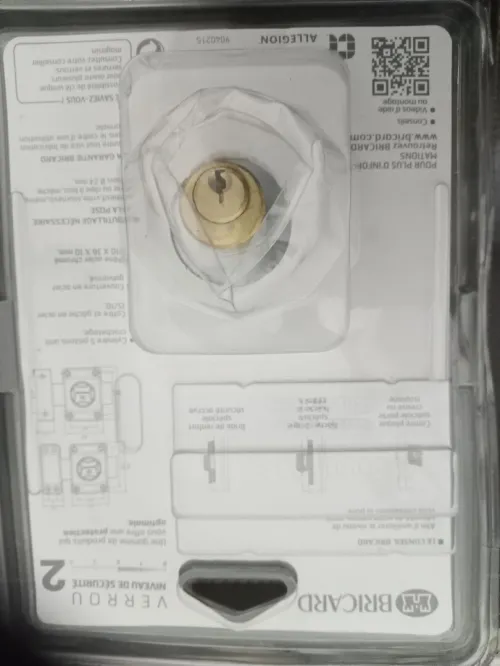 Une serrure de porte française