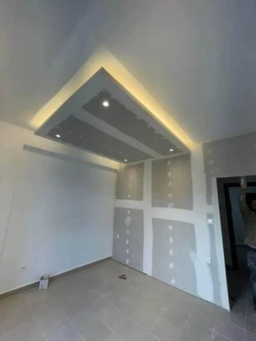 Travaux placoplatre, PVC, spot led...