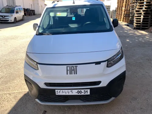 Fiat Doblo panorama 2025 