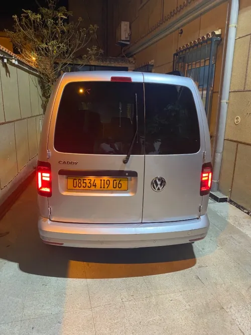 Location de voiture caddy 2019