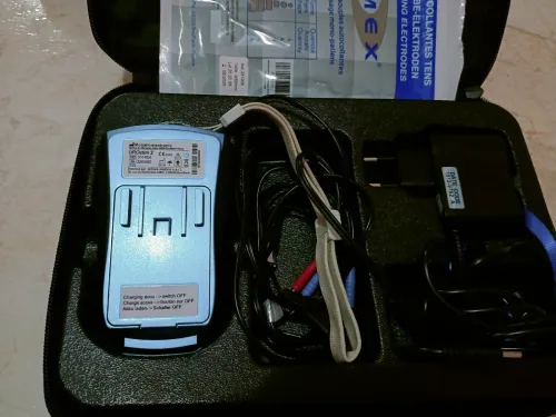 Electrostumilateur pour rééducation périnéale 