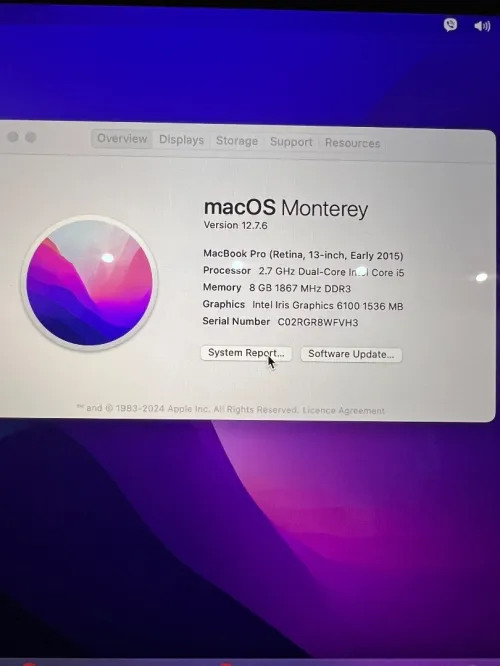 MacBook Pro 13 2015 i5 premier main excellent état jamais ouvert chargeur original