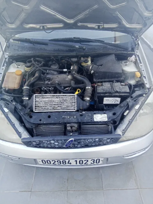 Ford Focus 5 portes 2002 Focus 5 portes