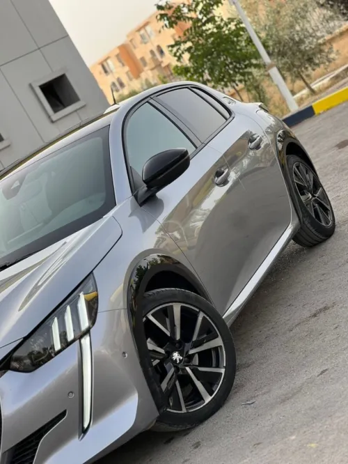 Peugeot 208 2023 GT