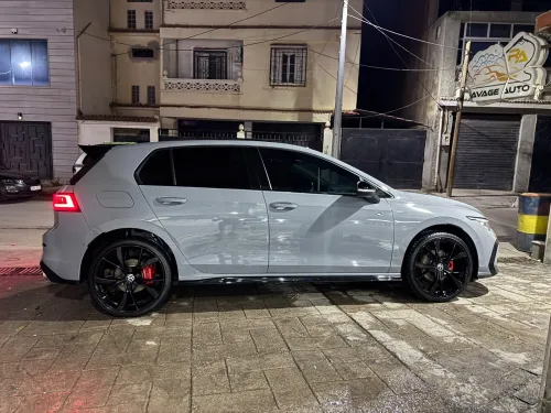Volkswagen Golf 8 2025 R line