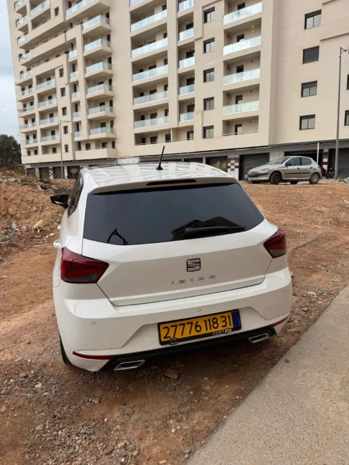Seat Ibiza 2018 HIGH
