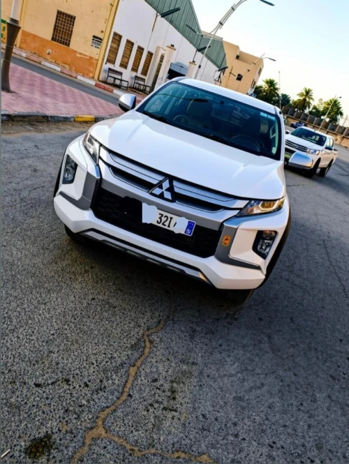 Mitsubishi L200 2021 L200