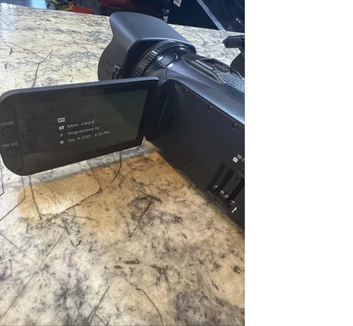 canon  vixia  hf  g70